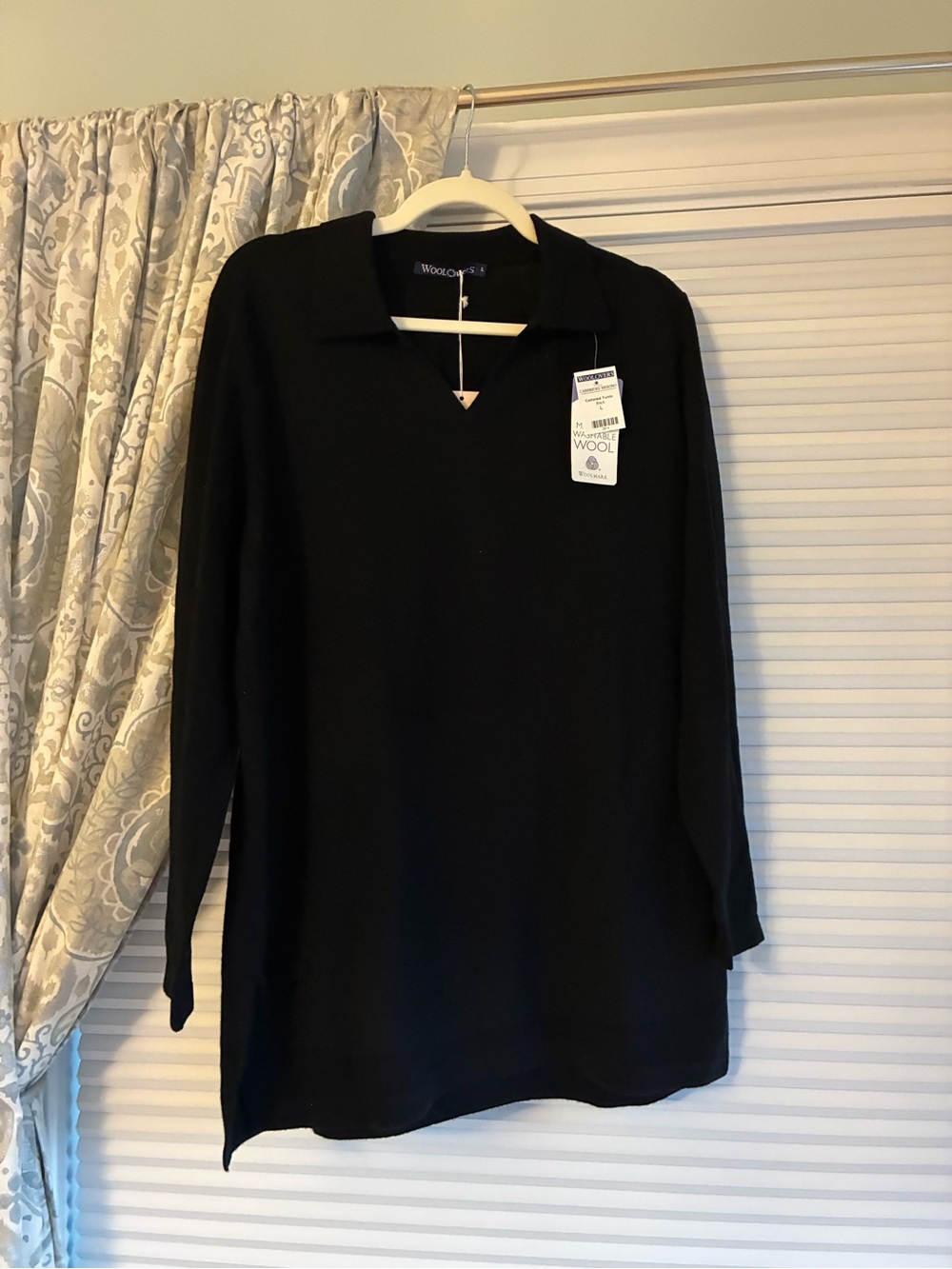 Woolovers Black V-Neck Polo-Tunic collar Sweater
